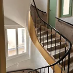 Des Fontaines Hotel