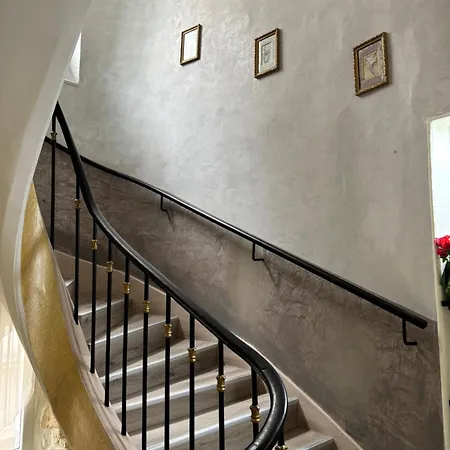 Des Fontaines Hotel