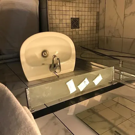 Des Fontaines Hotel Paris