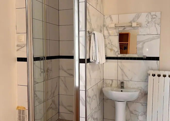 Des Fontaines Otel 2*